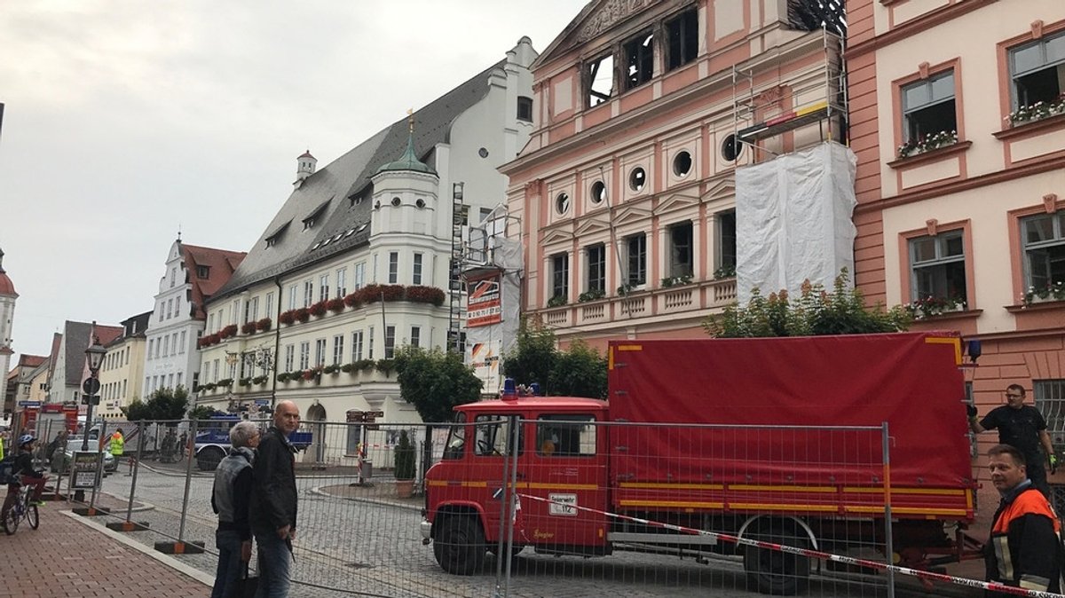 Rathausbrand Dillingen: Volles Ausmaß der Schäden sichtbar