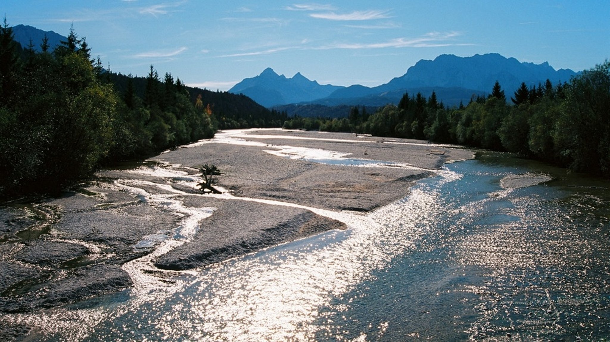 natur exclusiv: Wasser für die wilde Isar