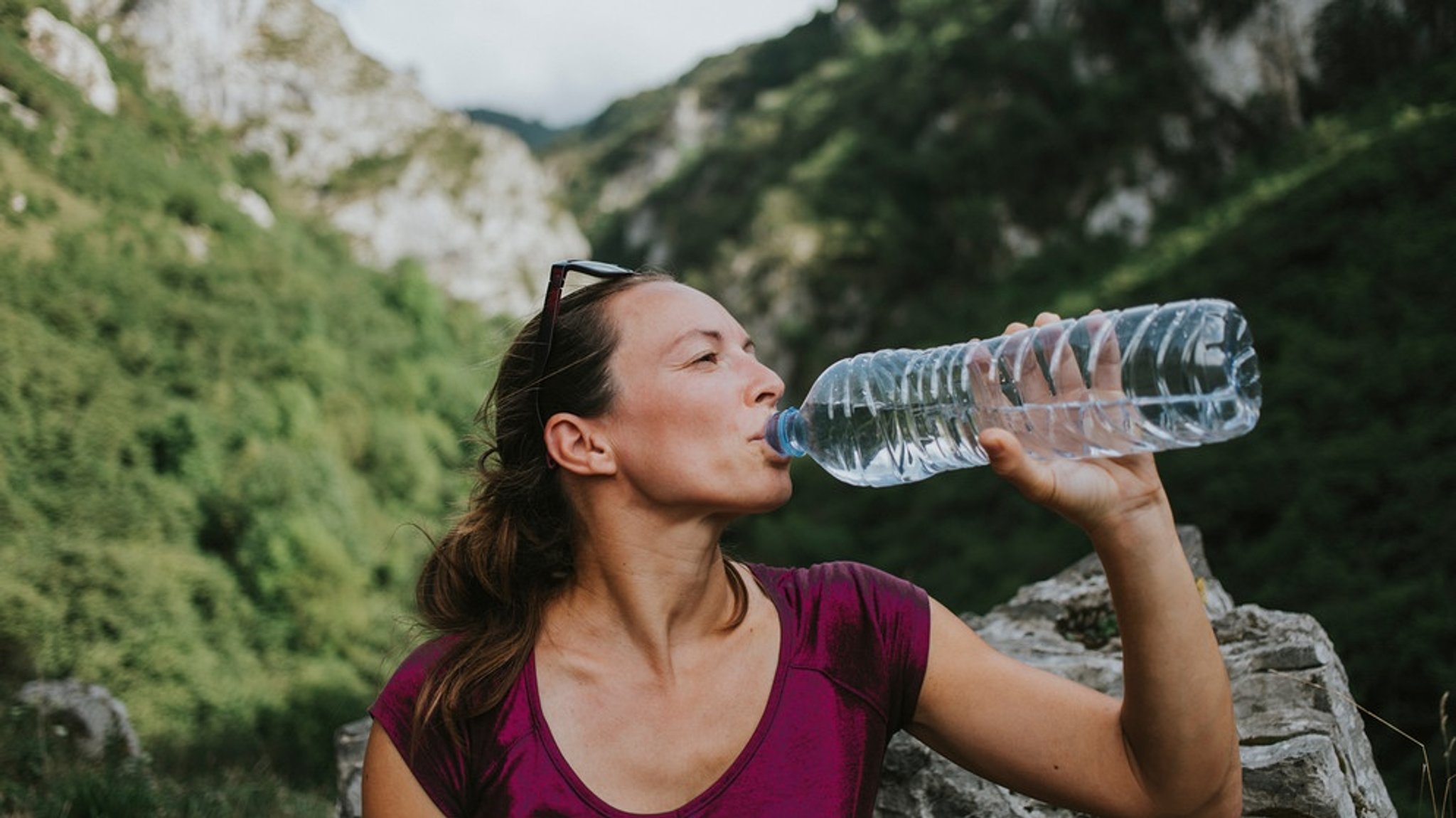 Mineralwasser Test: Welches Mineralwasser kaufen und wie gut ist Leitungswasser?