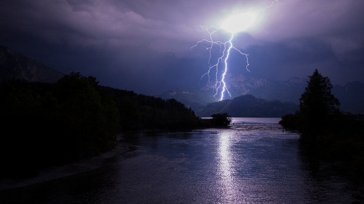 Gewitter: Mythen über Blitz und Donner: Was ist dran?