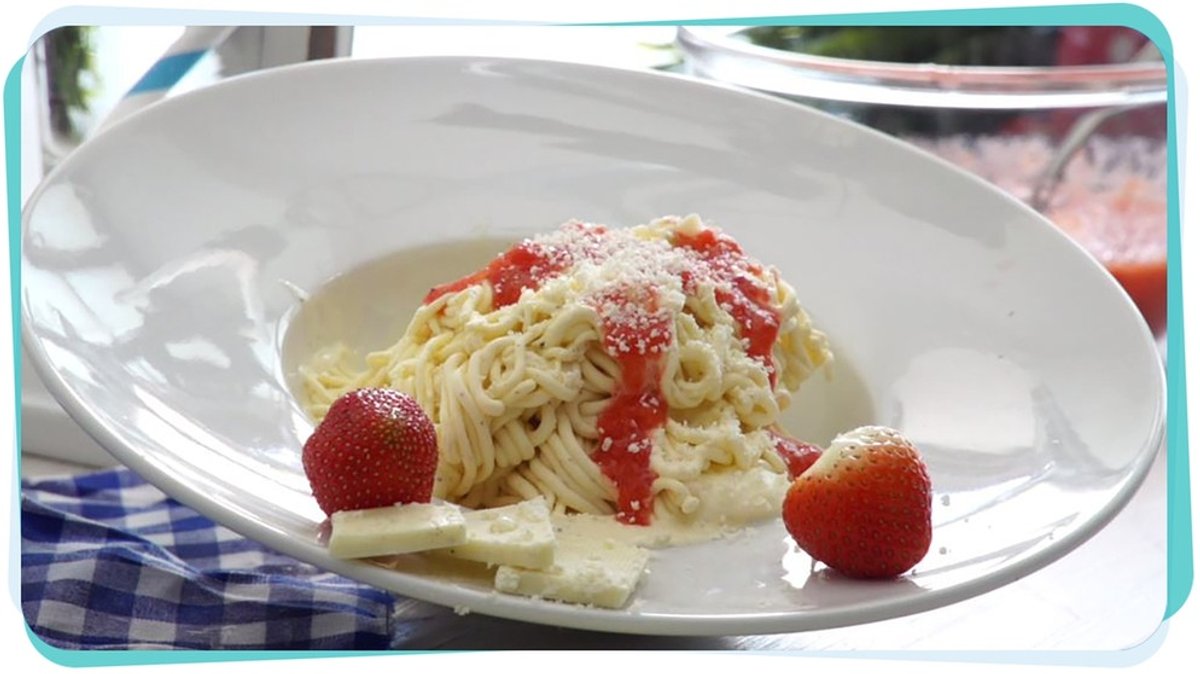 Zum Tag der Eiscreme: Spaghetti-Eis selber machen: So einfach gelingt der Eisdielen-Klassiker