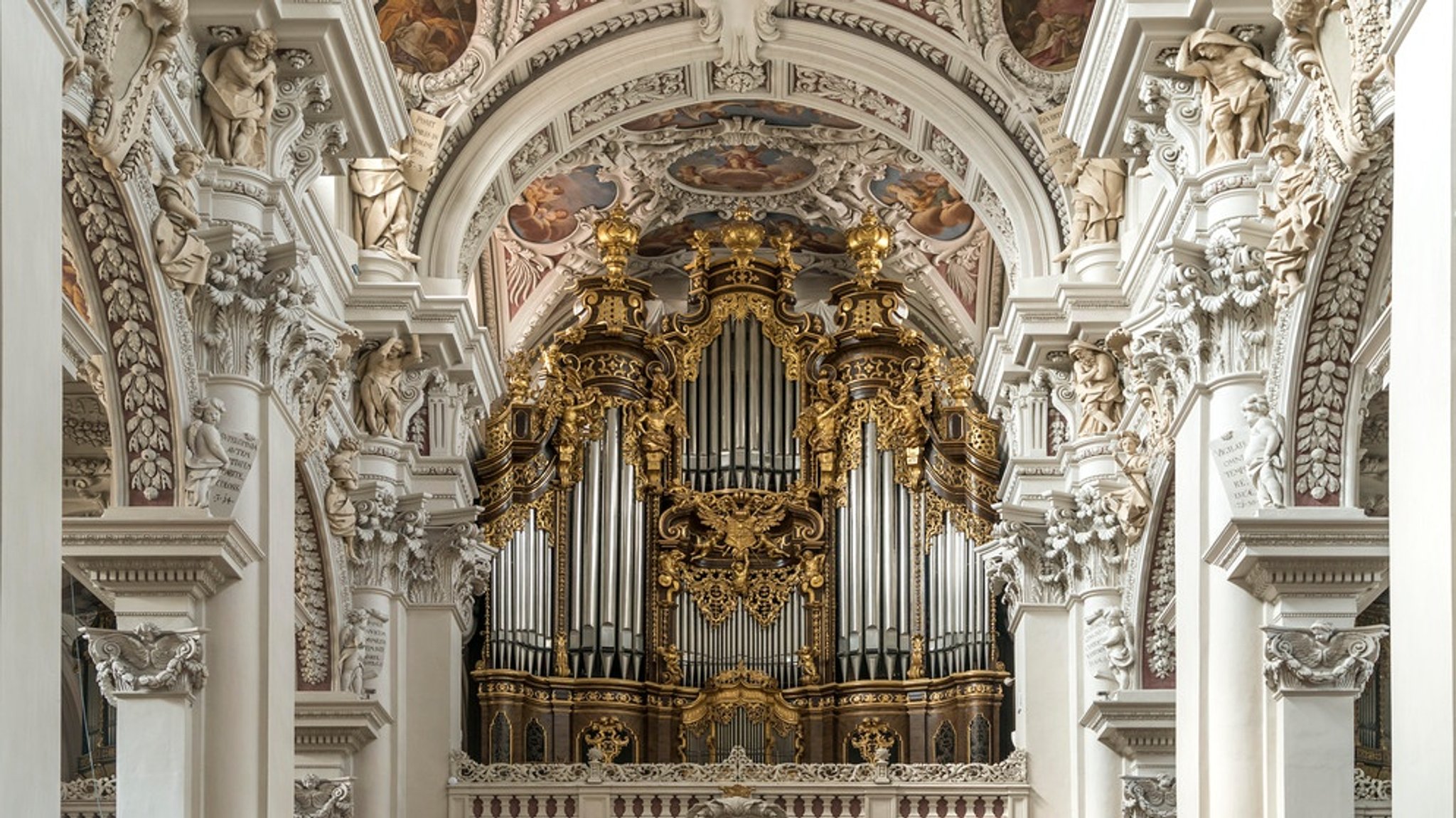 Luft und Liebe - die Orgel : Über die Faszination von Pfeifen und Tasten