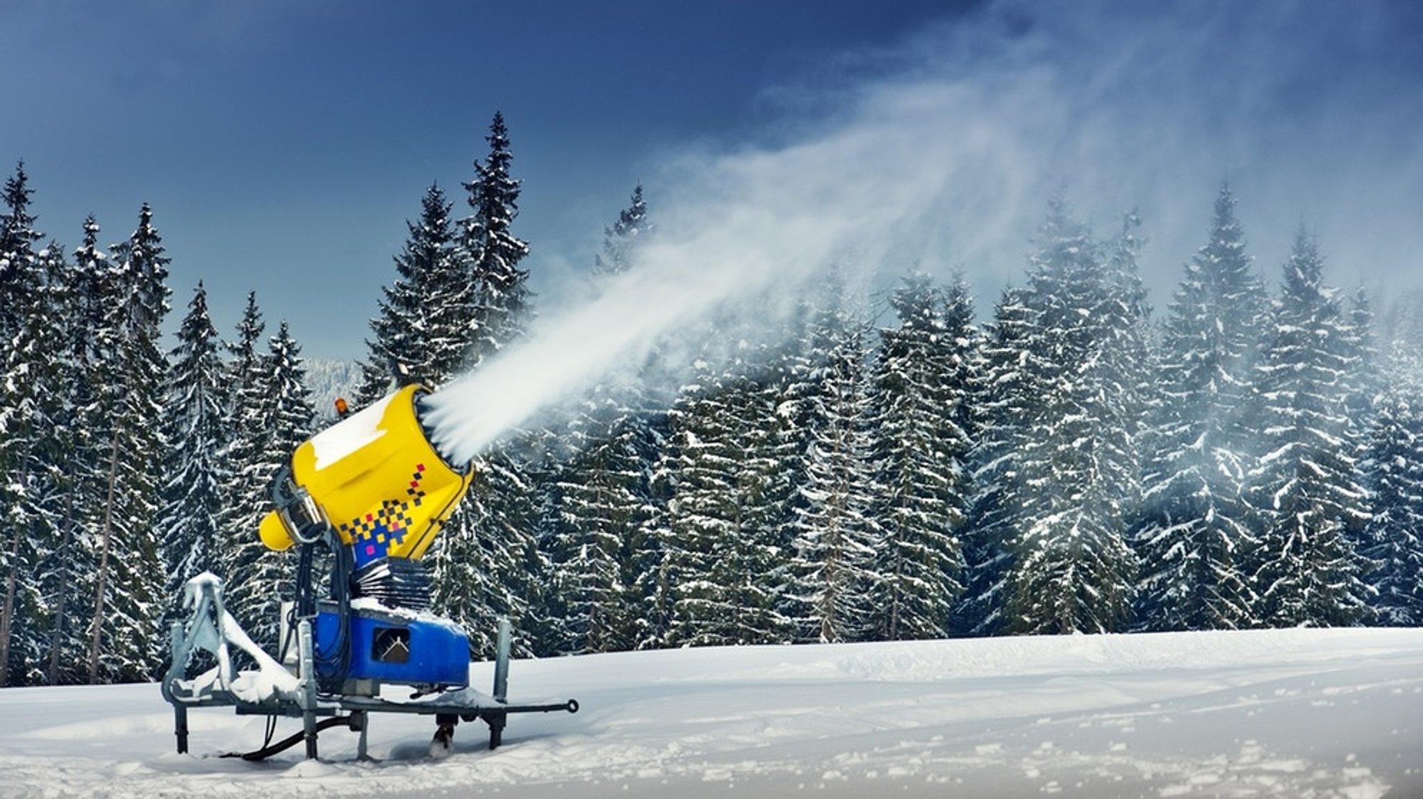 Pistenspaß trotz Klimawandel: Welche Zukunft hat das Skifahren?