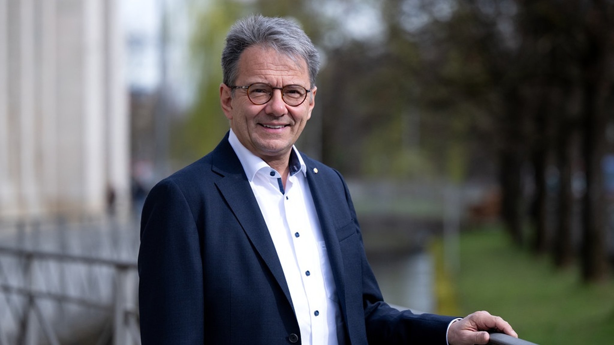 Kommunaler Finanzausgleich 2025: Landkreistag-Präsident Karmasin: "Wir können uns vieles nicht mehr leisten"