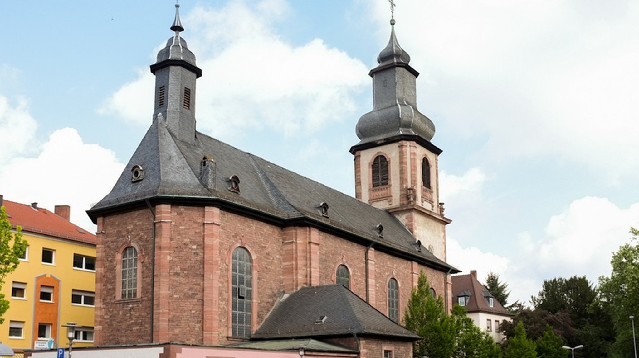 Zwölfuhrläuten: Aschaffenburg  in Unterfranken