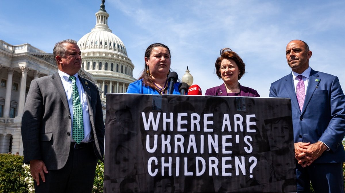 Die BR24 Reportage: Verschleppt und manipuliert – wofür braucht Putin ukrainische Kinder?