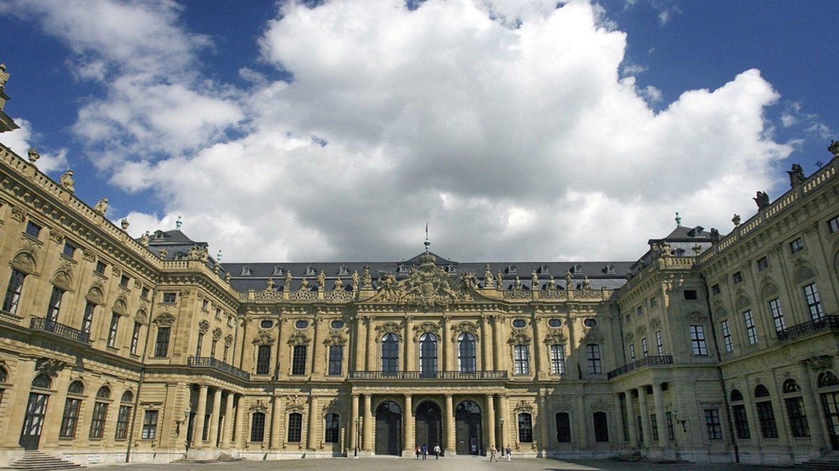Würzburg: Residenz mit Tiepolos Handschrift