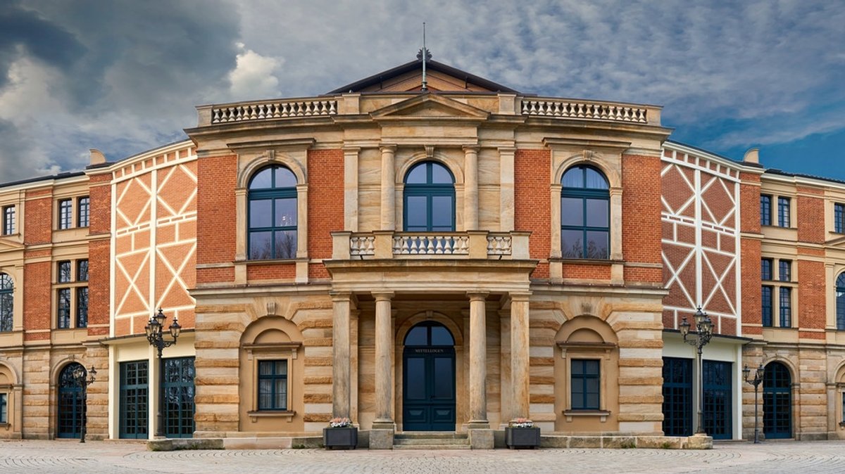 Erste Übertragung der Bayreuther Festspiele: Aus Oberfranken in die Welt 